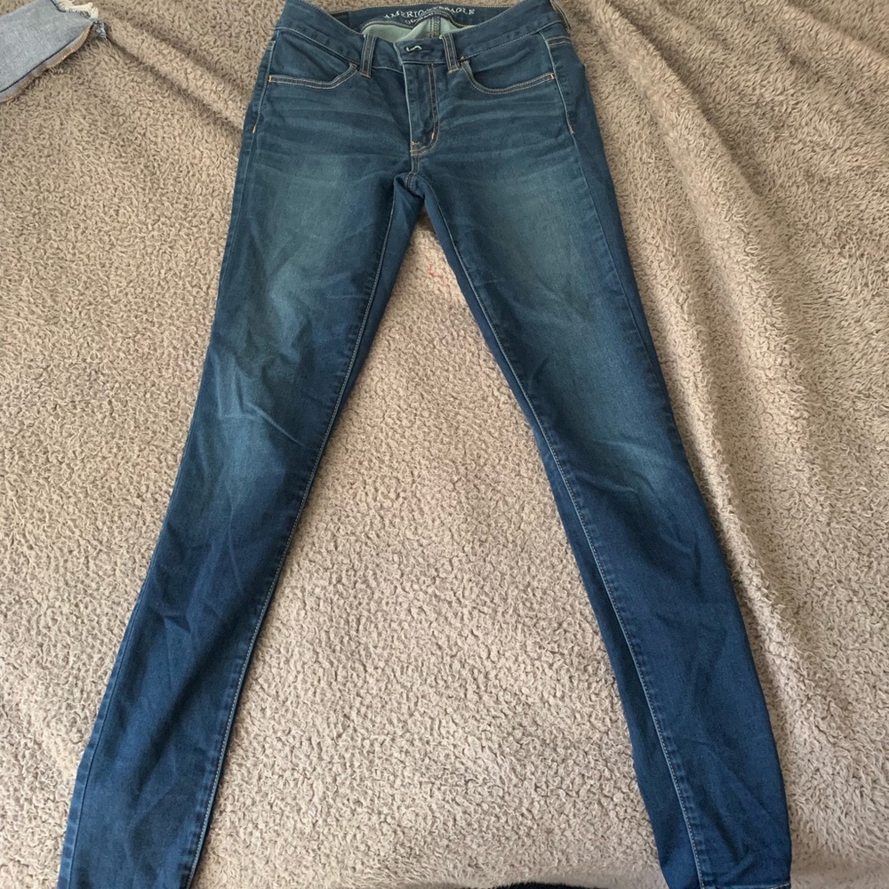Dark wash American eagle jeggings